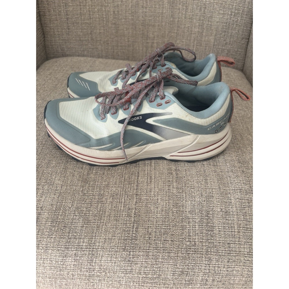 Brooks Women's‎ Cascadia 16 Blue Size 8.5